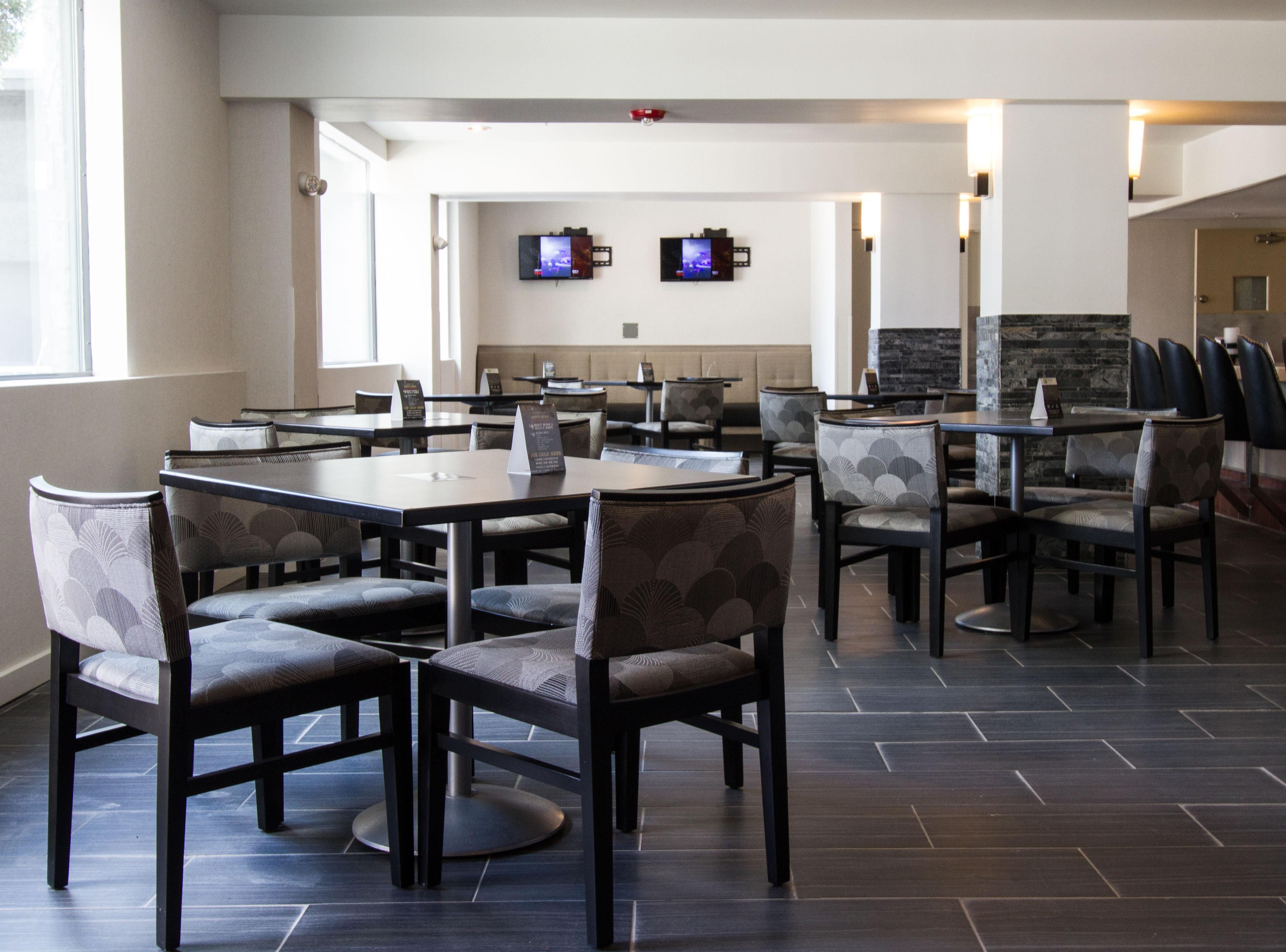 Holiday Inn Victorville By Ihg Exterior foto